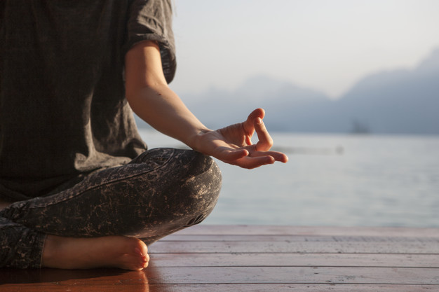 How does meditation impact the way we learn?